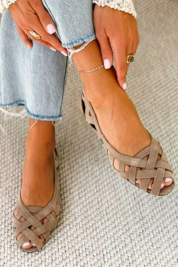 Fenna | Platte Sandalen met Open Neus en Gevlochten Materiaal