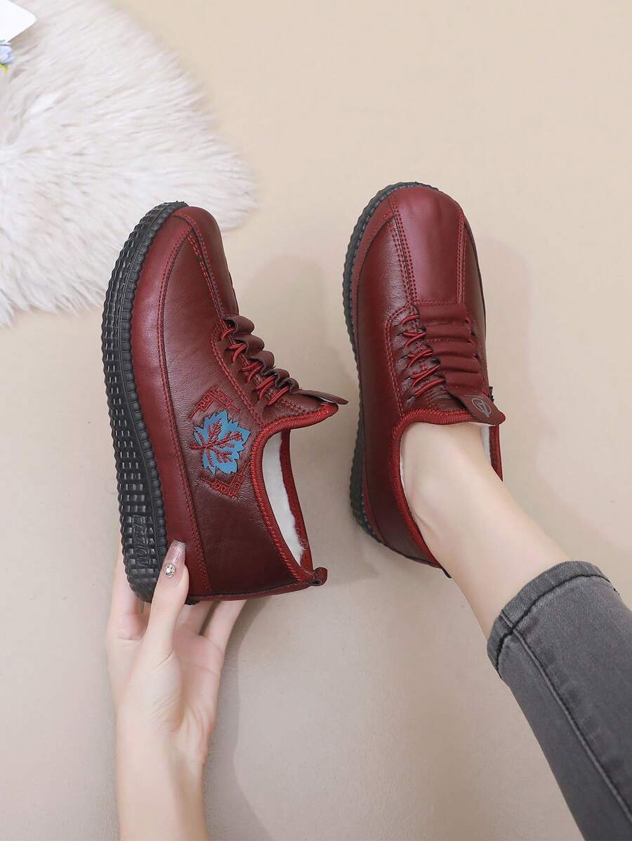 Carla | Comfortabele enkellaarsjes