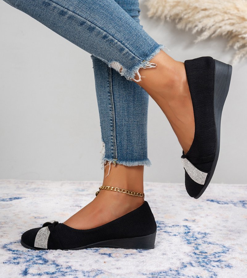 Marzia | Orthopedische Schoenen met Lichte Hak en Strass