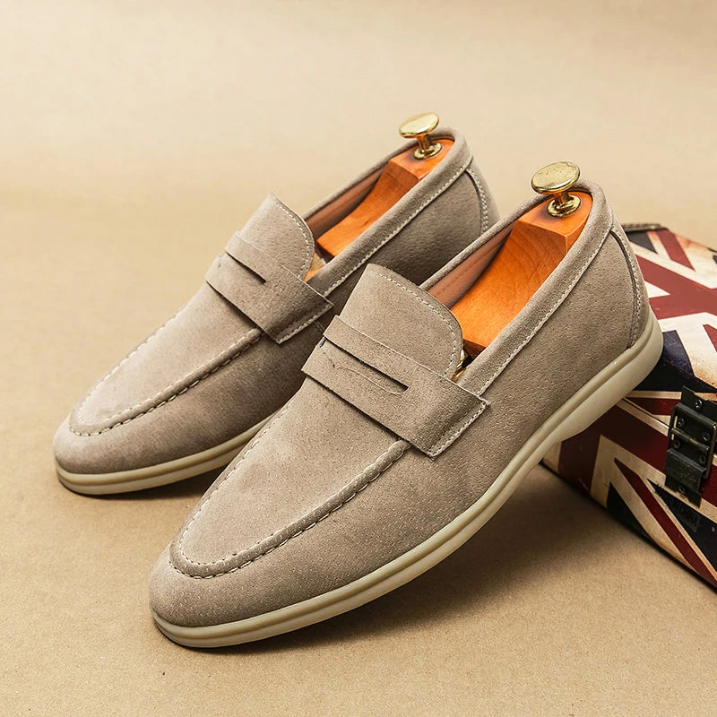 Firenze Chic Suède Loafers