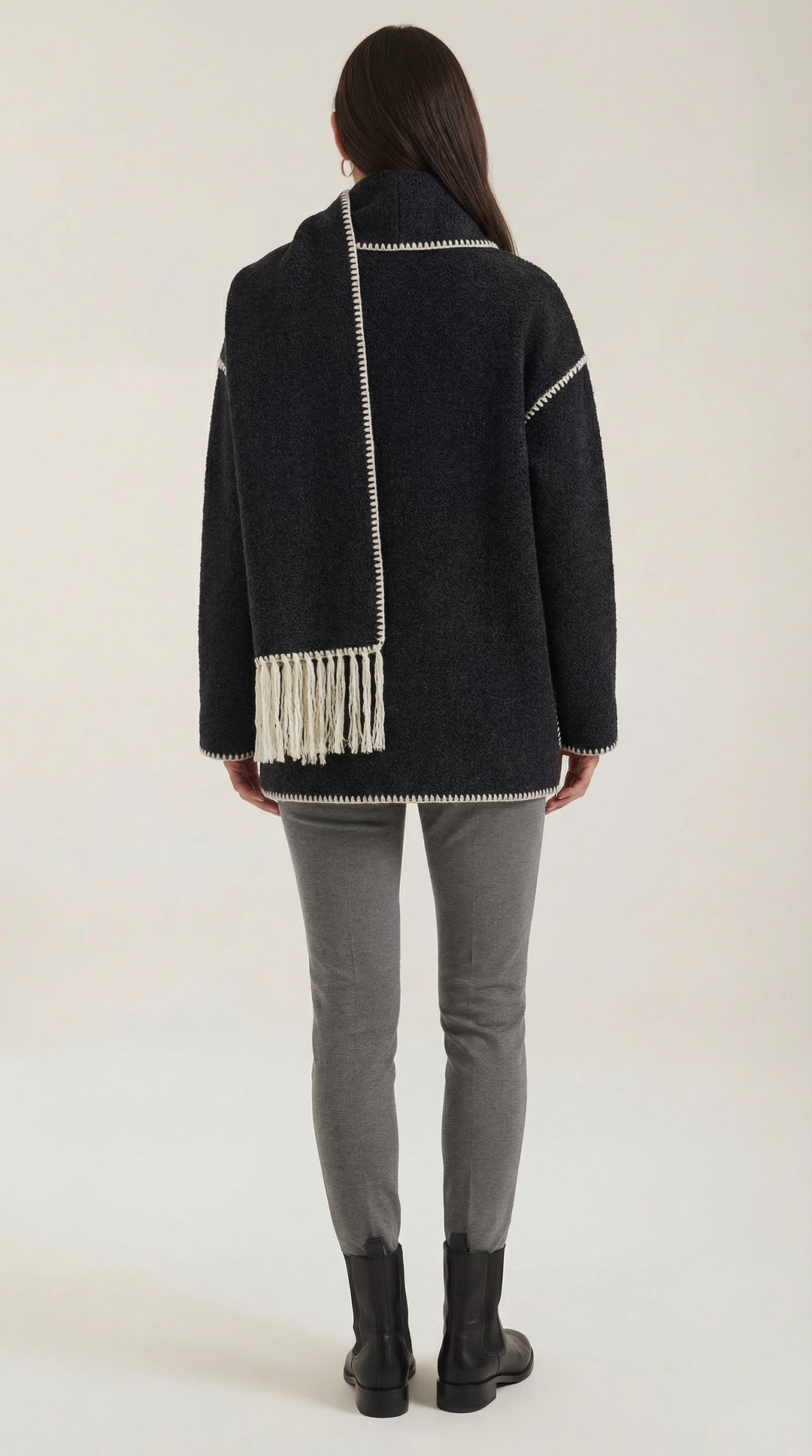 Catherine jas met contrast sjaal