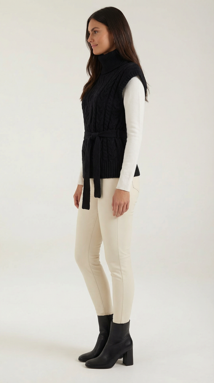 Wendy hoge hals kabelgebreide vest