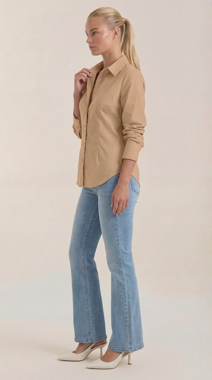 Cornelia Knopjes Blouse