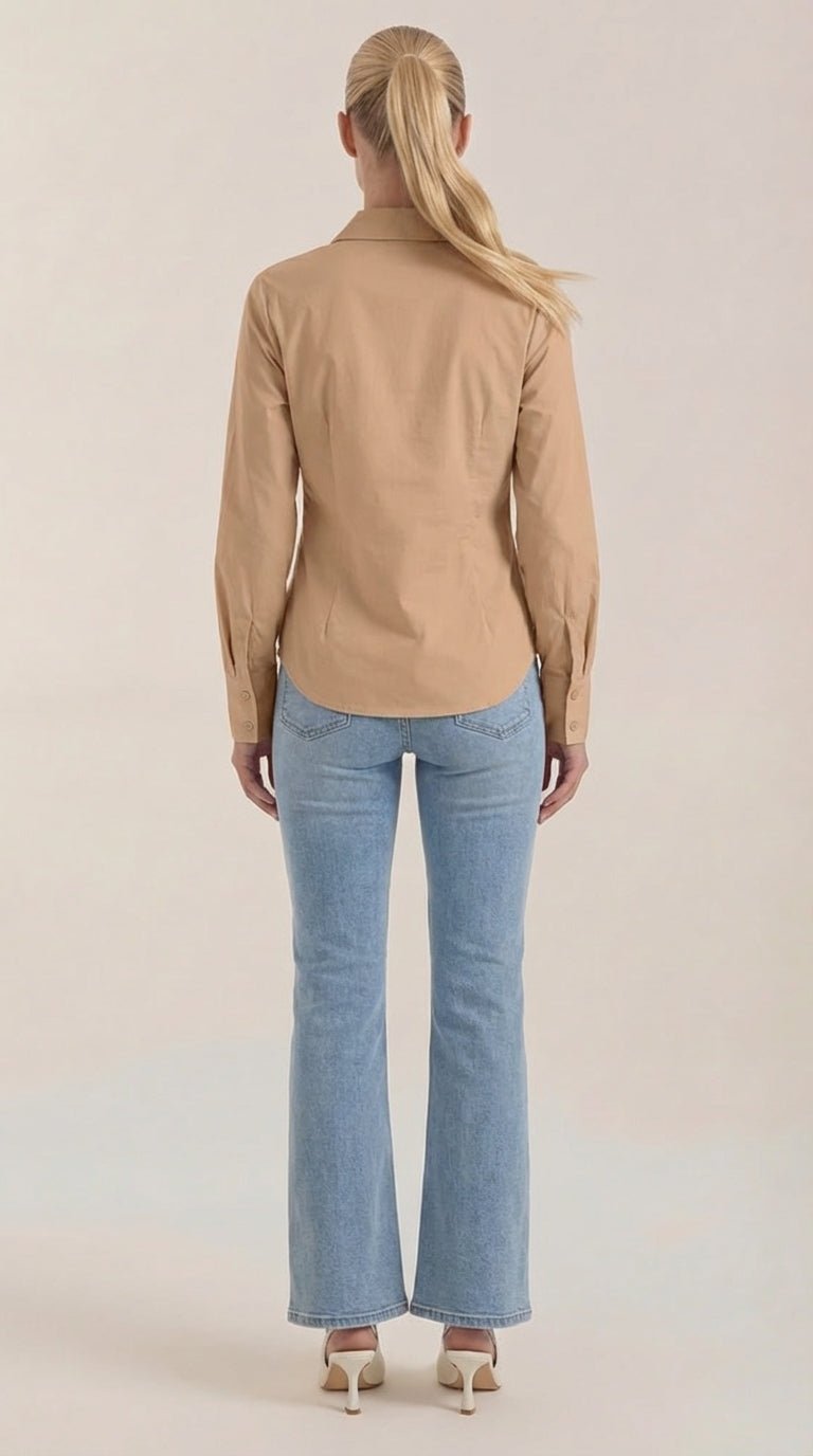Cornelia Knopjes Blouse