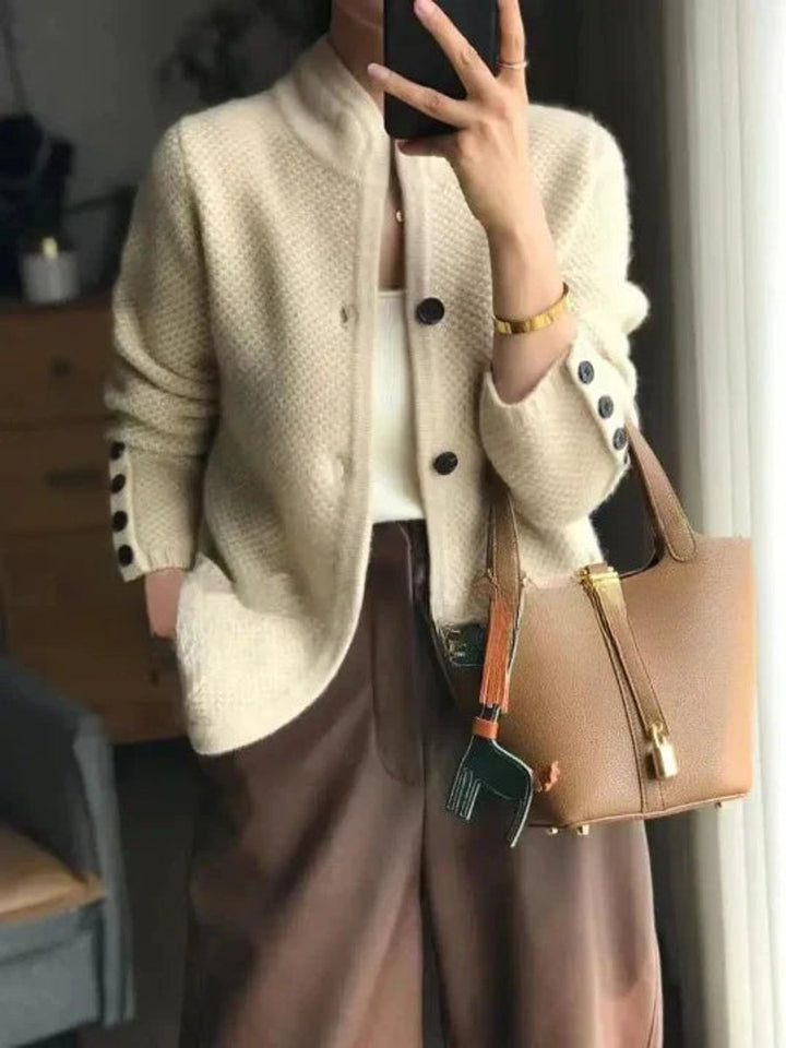 Penelope | Elegant Vest met Knopen
